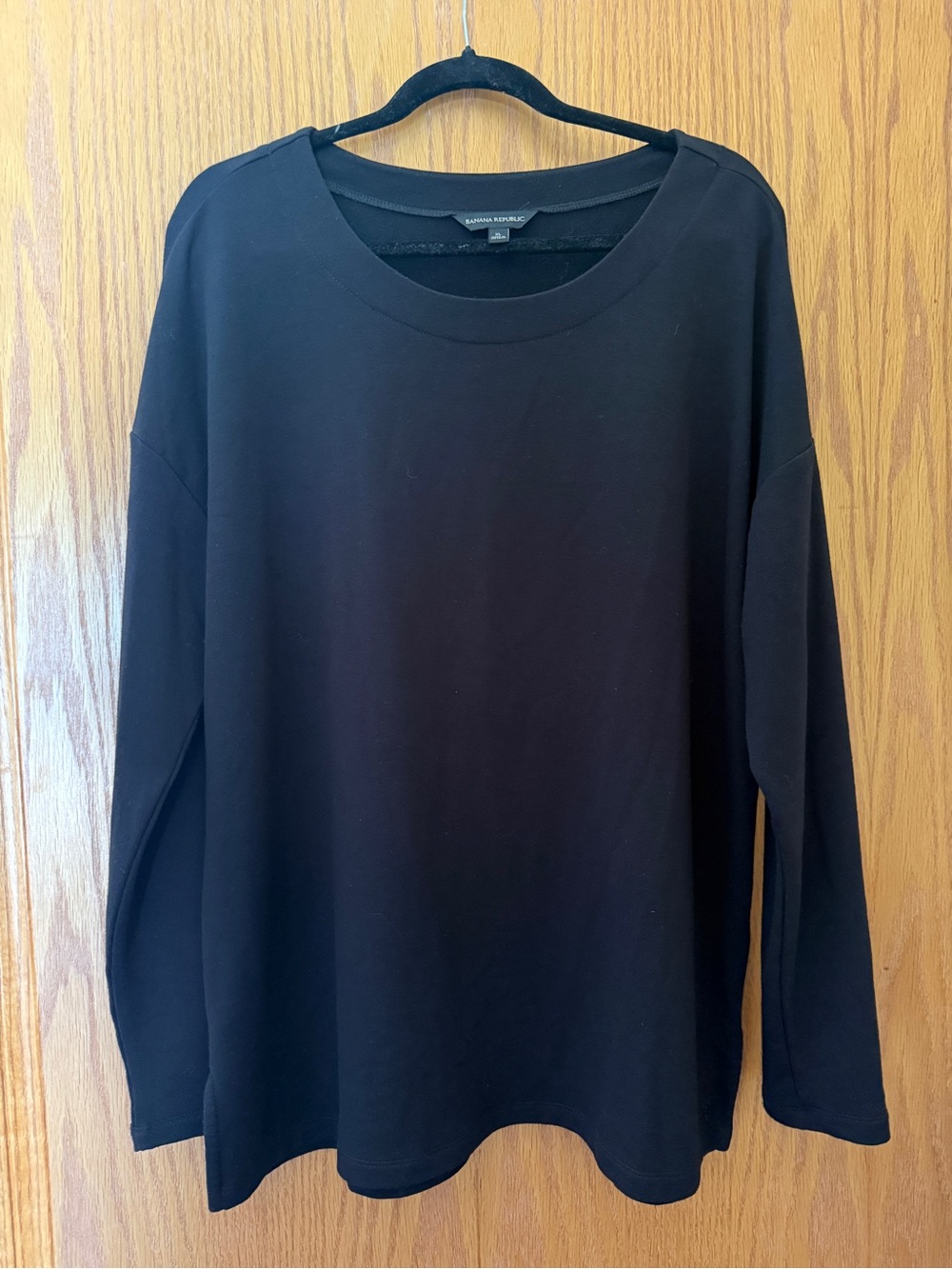 Banana Republic Black Crewneck Long Sleeve Top